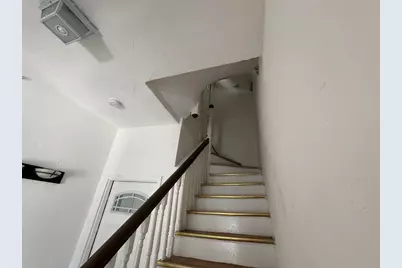 2532 Mass Ave #2, Cambridge, MA 02140 - Photo 2