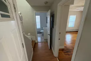 2532 Mass Ave, Cambridge, MA 02140 - Photo 8