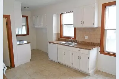 42 Bradford Street #3, Quincy, MA 02169 - Photo 4