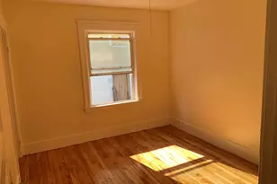 11 Diamond St, Worcester, MA 01610 - Photo 10