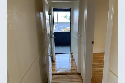 11 Diamond St, Worcester, MA 01610 - Photo 8
