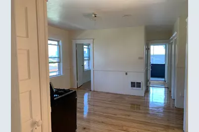 11 Diamond St, Worcester, MA 01610 - Photo 12