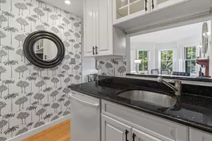302 Commonwealth Ave, Boston, MA 02115 - Photo 16