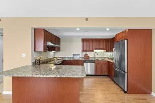 10 Rogers St, Cambridge, MA 02142 - Photo 8
