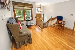 137 Wilson St, Spencer, MA 01562 - Photo 2