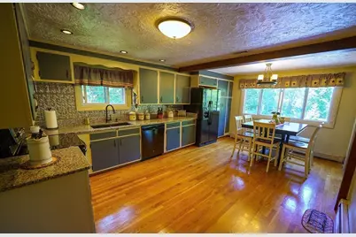 137 Wilson St, Spencer, MA 01562 - Photo 10