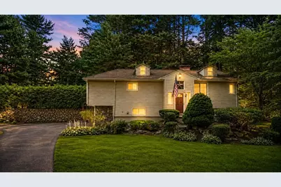 137 Wilson St, Spencer, MA 01562 - Photo 1