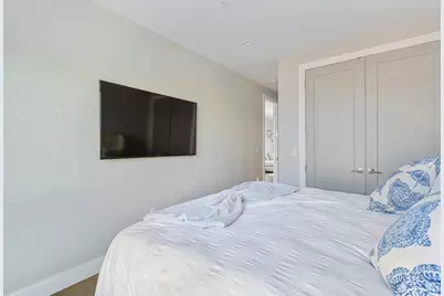 7 Baker Ct #1, Boston, MA 02125 - Photo 10