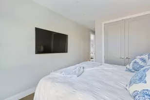 7 Baker Ct, Boston, MA 02125 - Photo 10