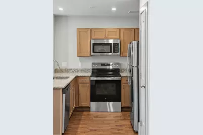 90 Grove St #110, Worcester, MA 01605 - Photo 8