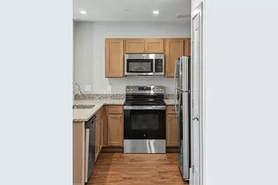 90 Grove St #110, Worcester, MA 01605 - Photo 8