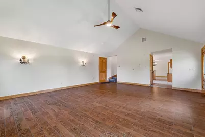 950 Glendale, Wilbraham, MA 01095 - Photo 18