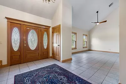 950 Glendale, Wilbraham, MA 01095 - Photo 6