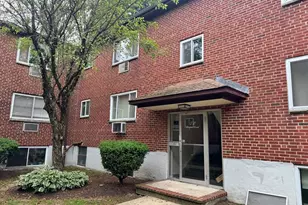 72 Bryon Rd, Boston, MA 02467 - Photo 2