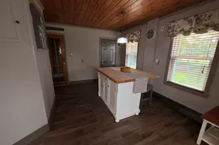 446 Lindsey St, Attleboro, MA 02703 - Photo 4