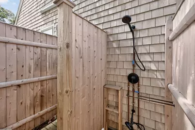10 Bray Farm Rd S, Yarmouth, MA 02675 - Photo 4