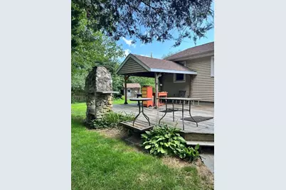 91 Pageotte St, Acushnet, MA 02743 - Photo 20