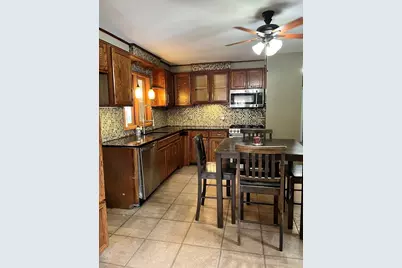 91 Pageotte St, Acushnet, MA 02743 - Photo 4