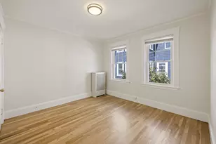 26 Bradford Rd, Watertown, MA 02472 - Photo 12