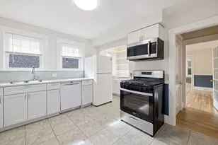 26 Bradford Rd, Watertown, MA 02472 - Photo 20