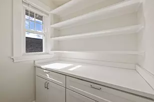 26 Bradford Rd, Watertown, MA 02472 - Photo 22
