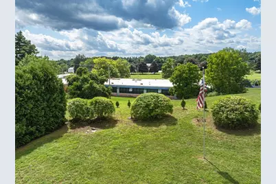 17 Breton Ln, Holyoke, MA 01040 - Photo 38