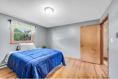 17 Breton Ln, Holyoke, MA 01040 - Photo 30