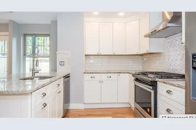 17 Neponset St #A, Canton, MA 02021 - Photo 8