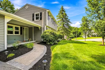 31 Lexington Road, Shrewsbury, MA 01545 - Photo 2