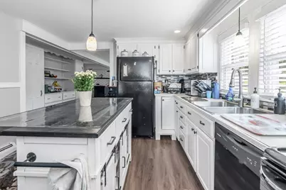 50 Chickering St, Lawrence, MA 01843 - Photo 8