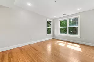 354 Dorchester St, Boston, MA 02127 - Photo 16
