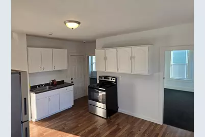 205 Millbury St #3-F, Worcester, MA 01610 - Photo 2
