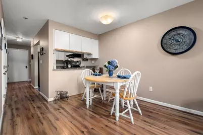 280 Village St #D2, Medway, MA 02053 - Photo 2