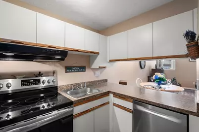 280 Village St #D2, Medway, MA 02053 - Photo 4