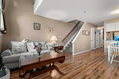 280 Village St #D2, Medway, MA 02053 - Photo 6