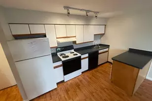 10 Roberts St, Somerville, MA 02145 - Photo 2