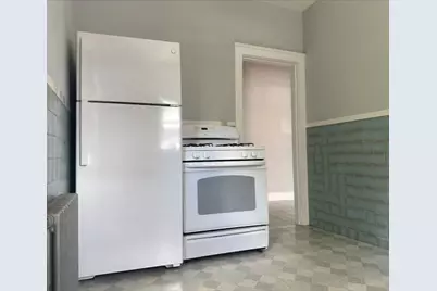 32 Holten St #2R, Danvers, MA 01923 - Photo 6