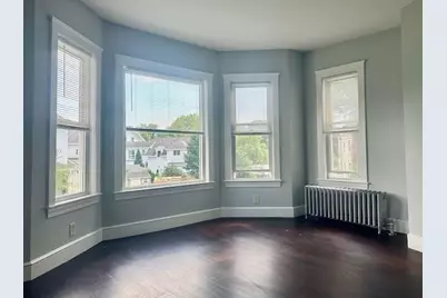 32 Holten St #2R, Danvers, MA 01923 - Photo 2
