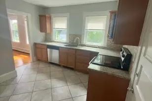 53 Forest St, Attleboro, MA 02703 - Photo 4
