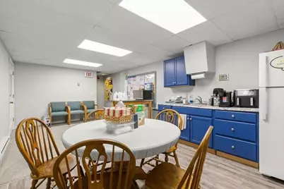 258 Edgartown-Vineyard Haven Rd, Edgartown, MA 02539 - Photo 16