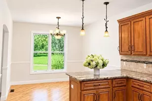 71 Bear Hole Rd, West Springfield, MA 01089 - Photo 6