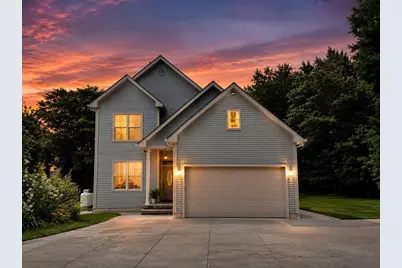 71 Bear Hole Rd, West Springfield, MA 01089 - Photo 1