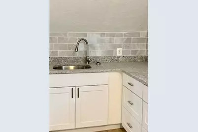 8 Boylston #2R, Worcester, MA 01605 - Photo 1