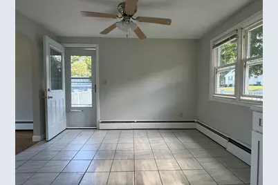 7 Gardner Ave, Attleboro, MA 02703 - Photo 4
