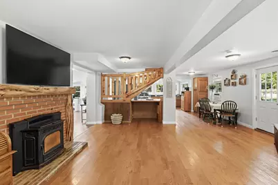 227 New St, Rehoboth, MA 02769 - Photo 8