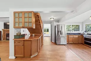 227 New St, Rehoboth, MA 02769 - Photo 4