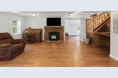 227 New St, Rehoboth, MA 02769 - Photo 6