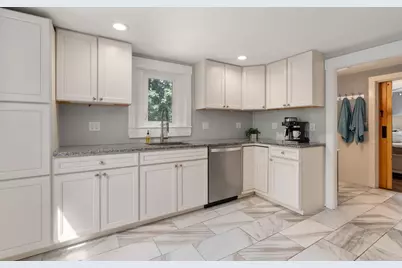 42 Pine Swamp, Cumberland, RI 02864 - Photo 14