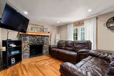 42 Pine Swamp, Cumberland, RI 02864 - Photo 4