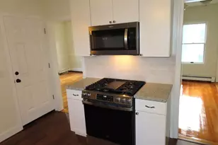 60 Pleasant St, Plymouth, MA 02360 - Photo 6